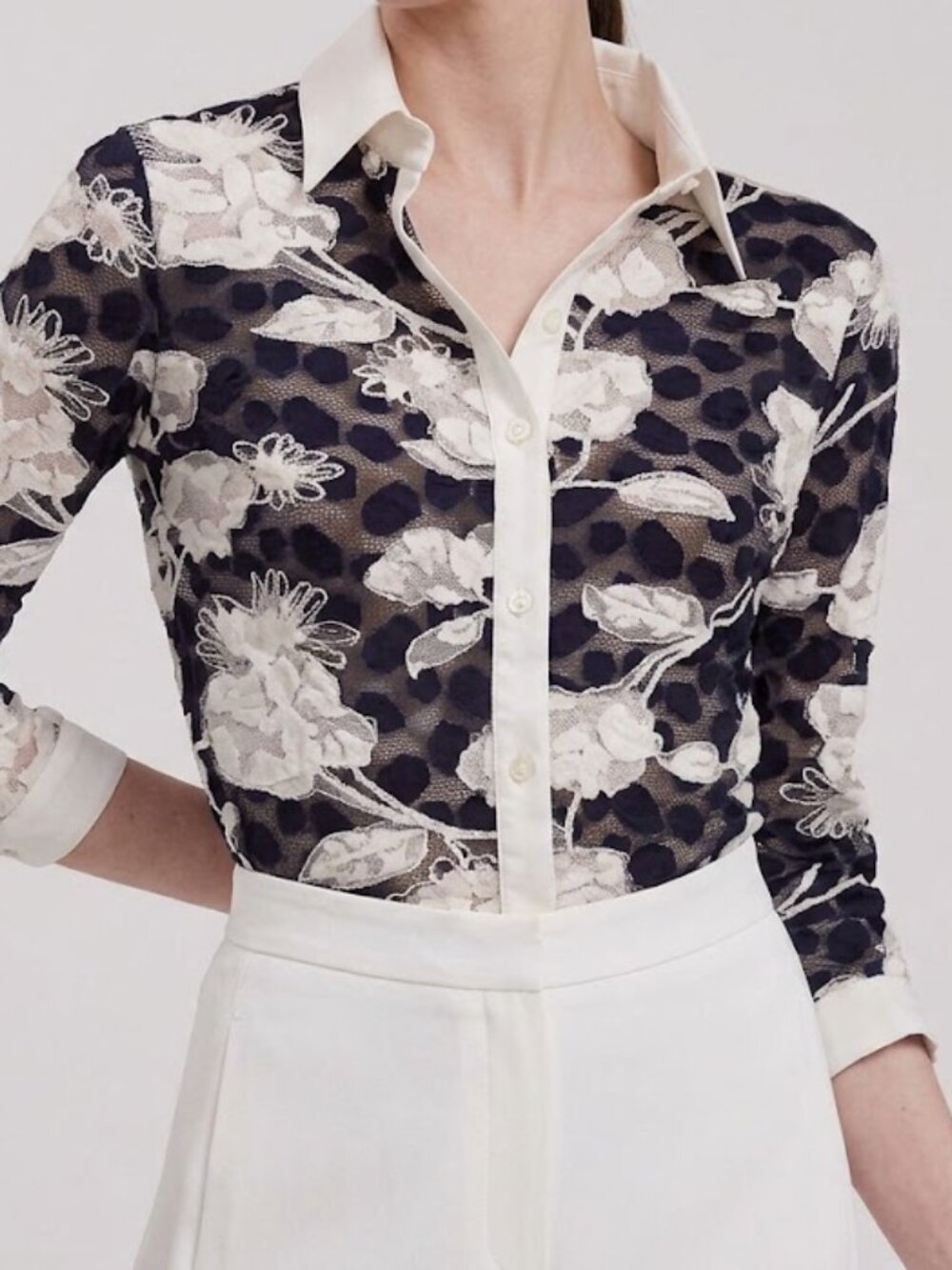 NWT Anne Fontaine Vaxy Navy And White Floral Lace Poplin 3/4 Sleeve Shirt